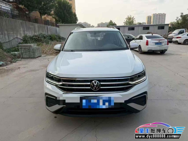 抵押车出售23年大众途观轿车