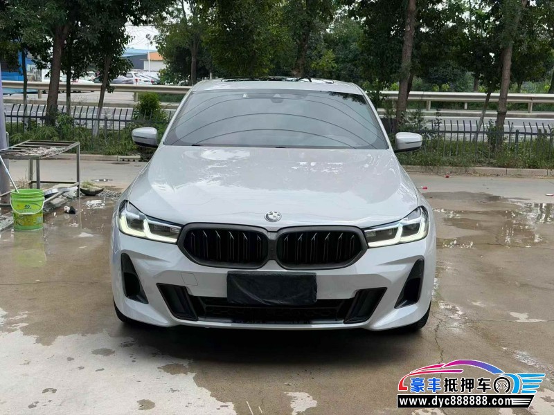 抵押车出售20年宝马6系GT轿车