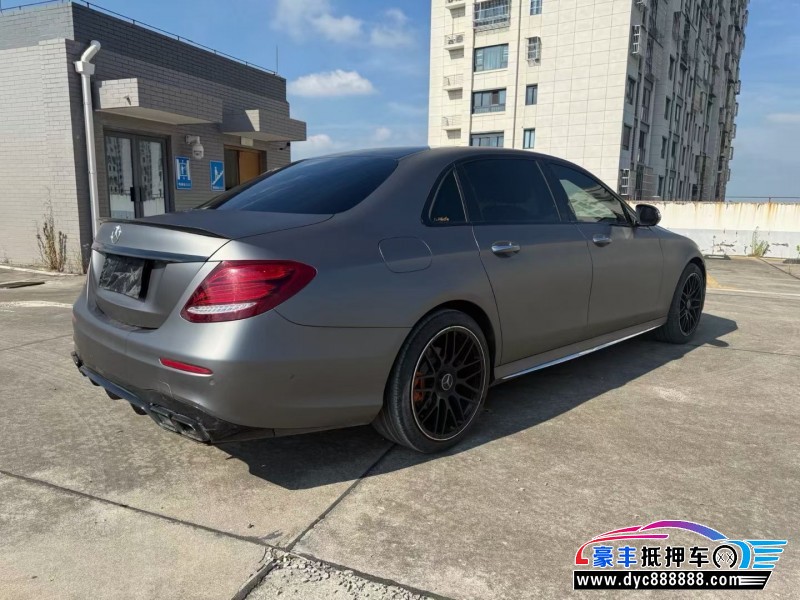 19年奔驰E轿车抵押车出售