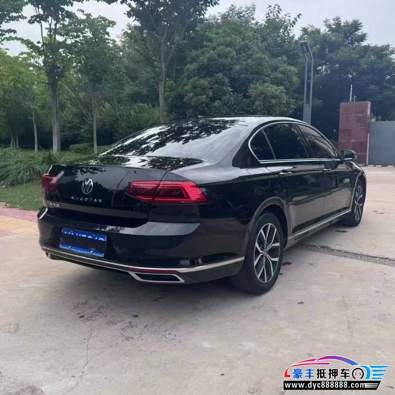 22年大众迈腾轿车抵押车出售