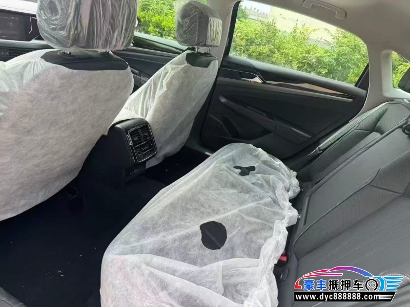 26年大众帕萨特轿车抵押车出售