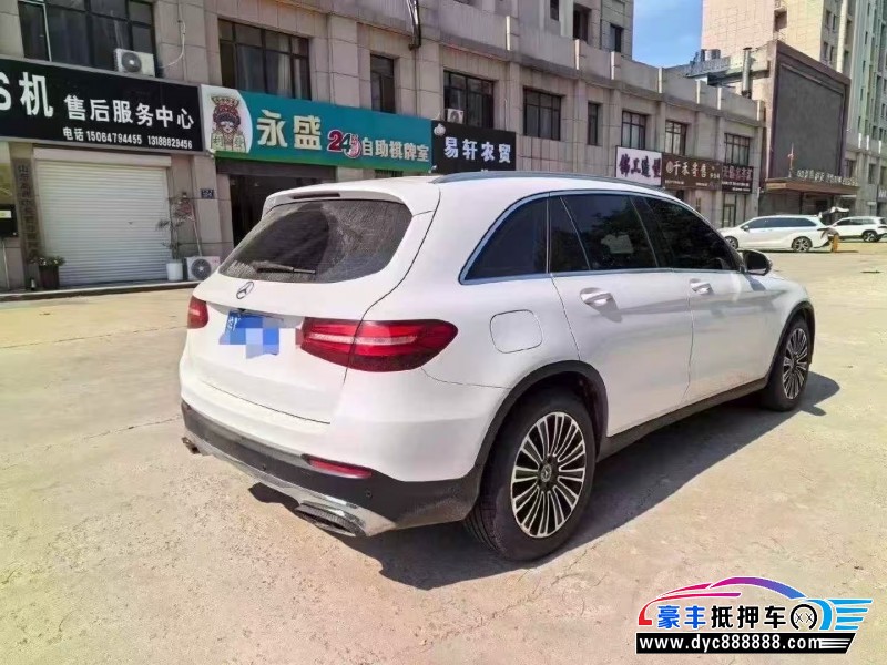 19年奔驰GLC轿车抵押车出售