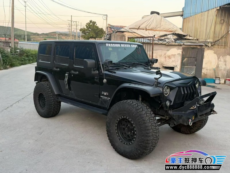 18年Jeep牧马人轿车抵押车出售