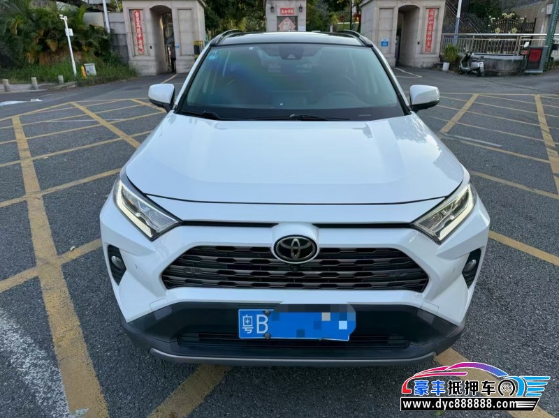 20年丰田RAV4轿车抵押车出售
