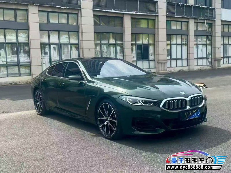22年宝马8系轿车抵押车出售