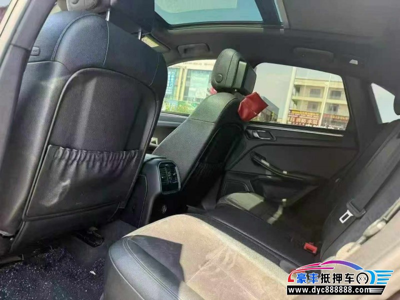 18年保时捷Macan迈凯轿车抵押车出售