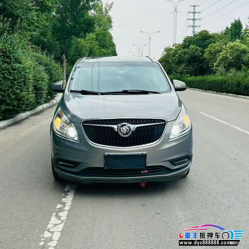 抵押车出售19年别克GL8轿车