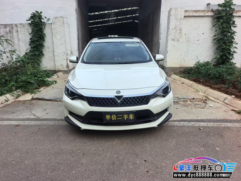 抵押车出售22年启辰D60轿车