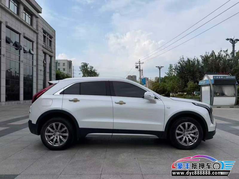 22年凯迪拉克XT4轿车抵押车出售