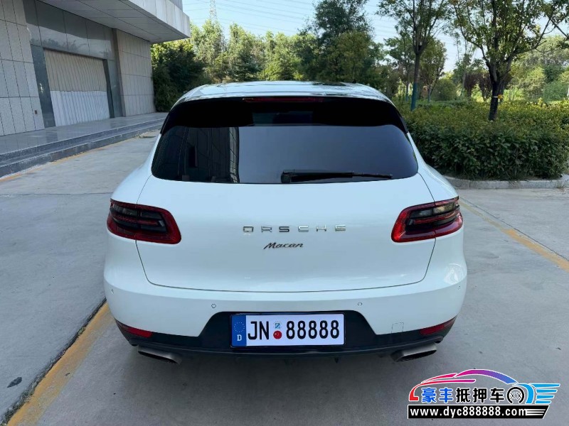 16年保时捷Macan迈凯轿车抵押车出售