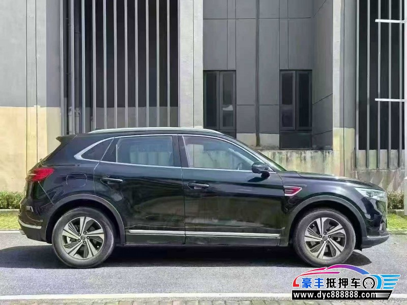 20年红旗HS5轿车抵押车出售