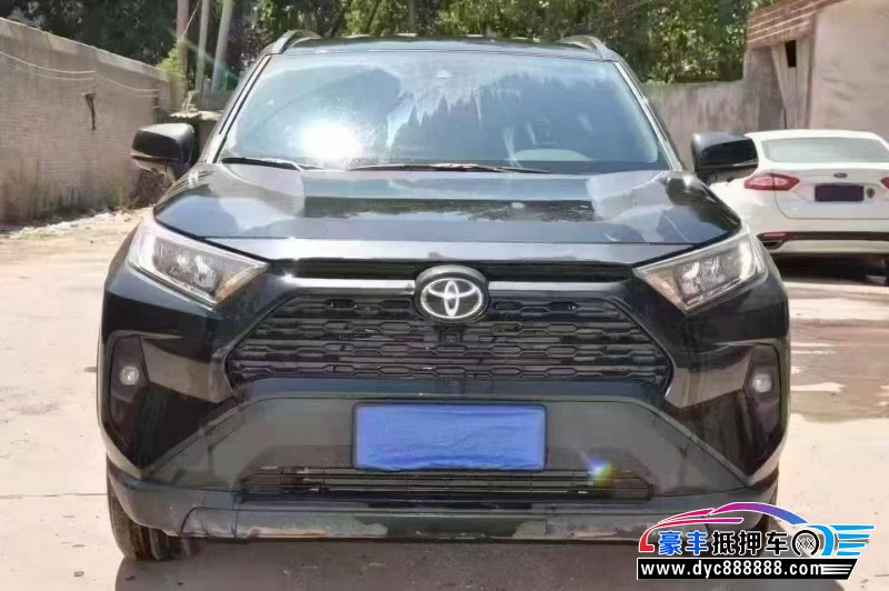 抵押车出售26年丰田RAV4荣放SUV