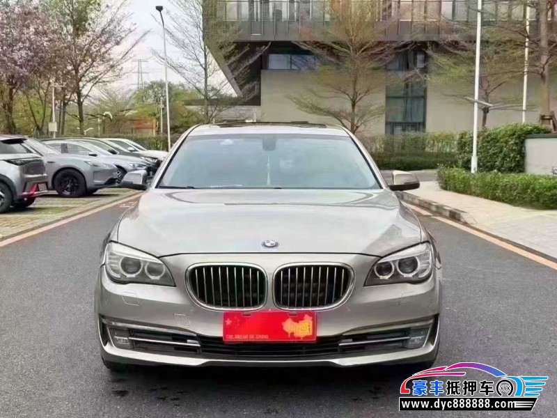 14年宝马7系轿车抵押车出售