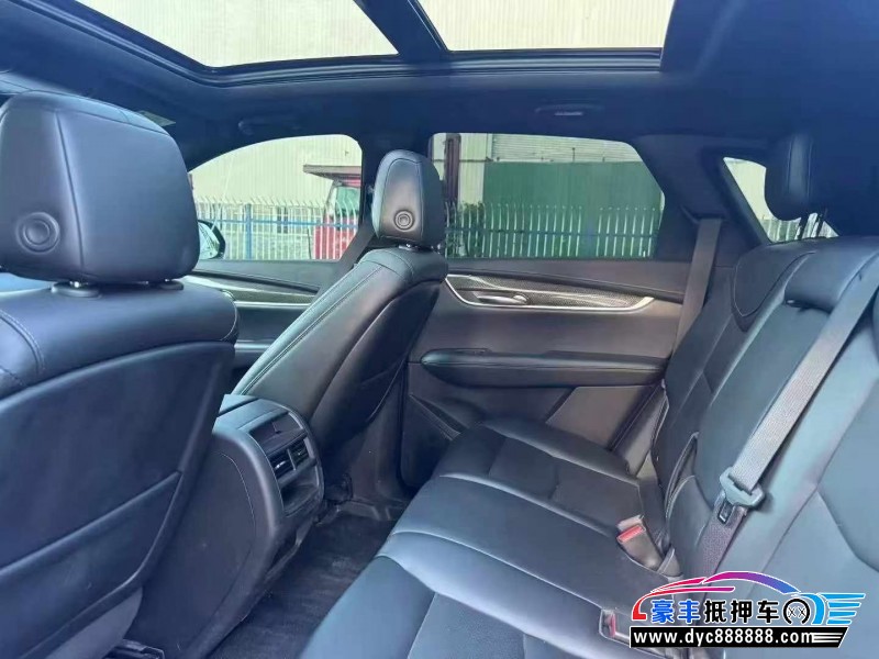 23年凯迪拉克XT5轿车抵押车出售