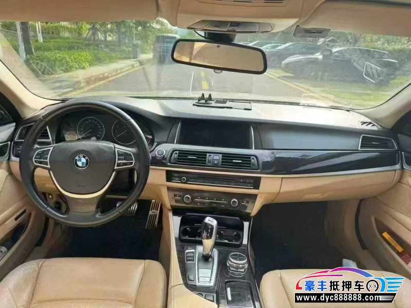 13年宝马5系轿车抵押车出售