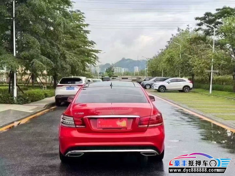 16年奔驰E轿车抵押车出售