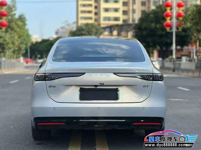 25年埃安RT轿车抵押车出售