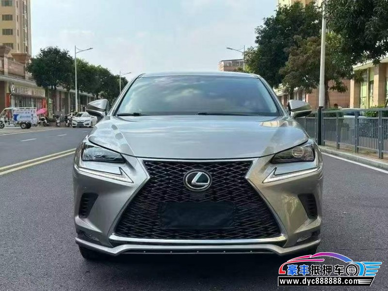 抵押车出售20年雷克萨斯NX轿车
