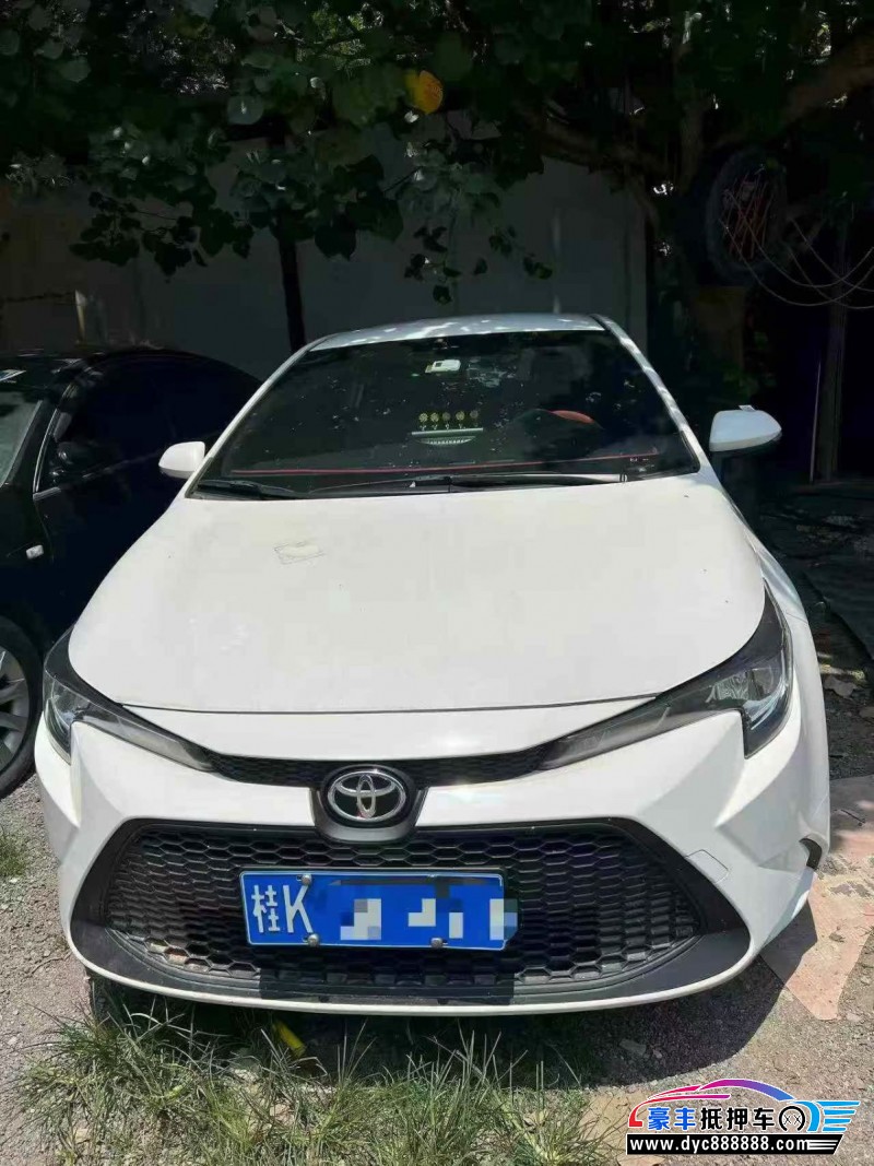 抵押车出售23年丰田雷凌轿车