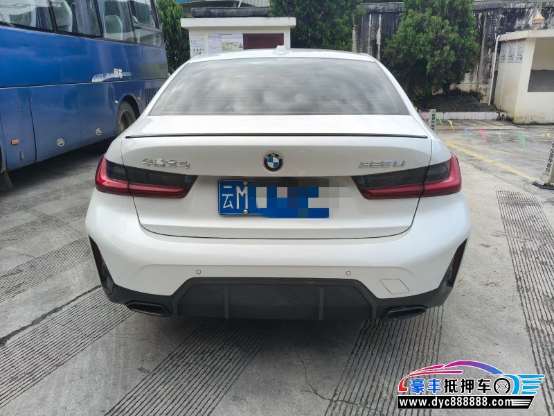 24年宝马3系轿车抵押车出售