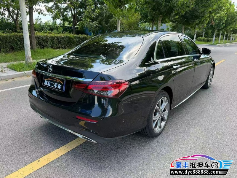 22年奔驰E轿车抵押车出售