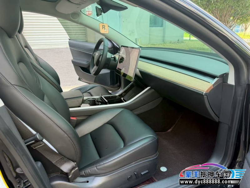 20年特斯拉MODEL 3轿车抵押车出售