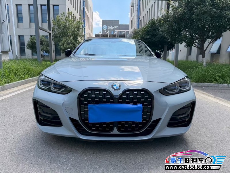 抵押车出售23年宝马4系轿车