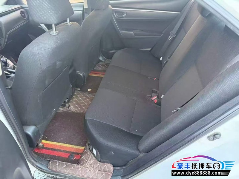 19年丰田雷凌轿车抵押车出售