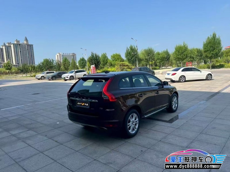 15年沃尔沃XC60轿车抵押车出售