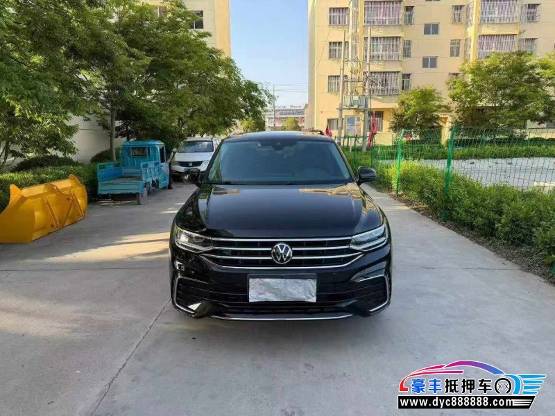 抵押车出售23年大众途观轿车