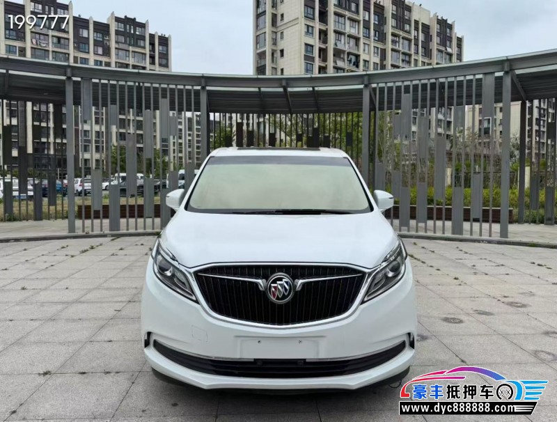 抵押车出售20年别克GL8轿车
