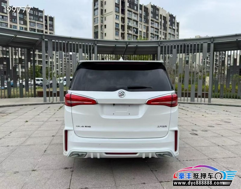 20年别克GL8轿车抵押车出售