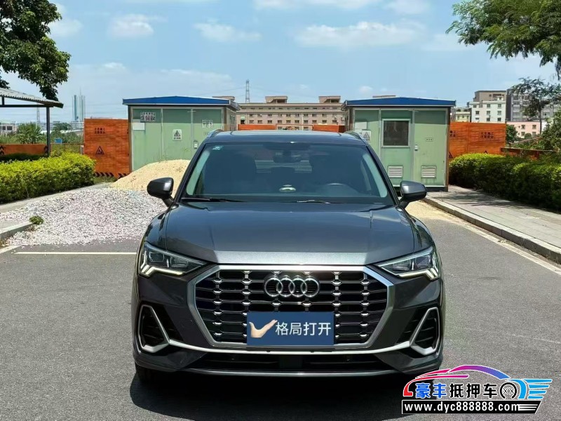抵押车出售20年奥迪Q3轿车