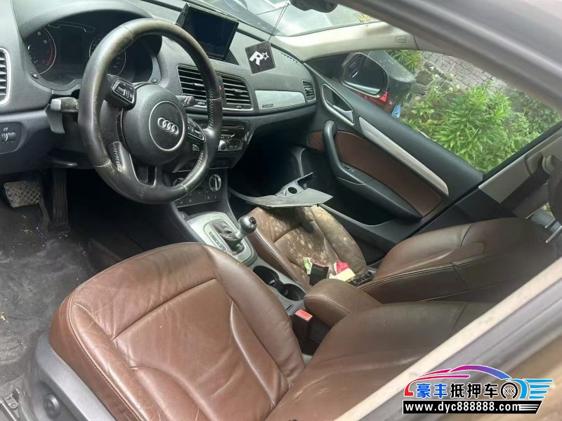 16年奥迪Q3轿车抵押车出售