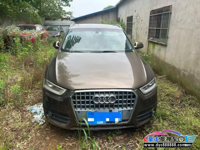 抵押车出售16年奥迪Q3轿车