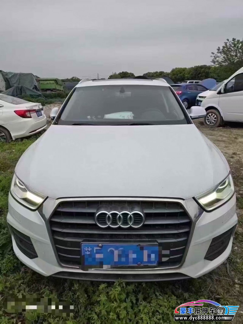 抵押车出售16年奥迪Q3轿车