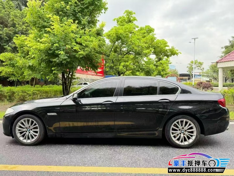 17年宝马5系轿车抵押车出售