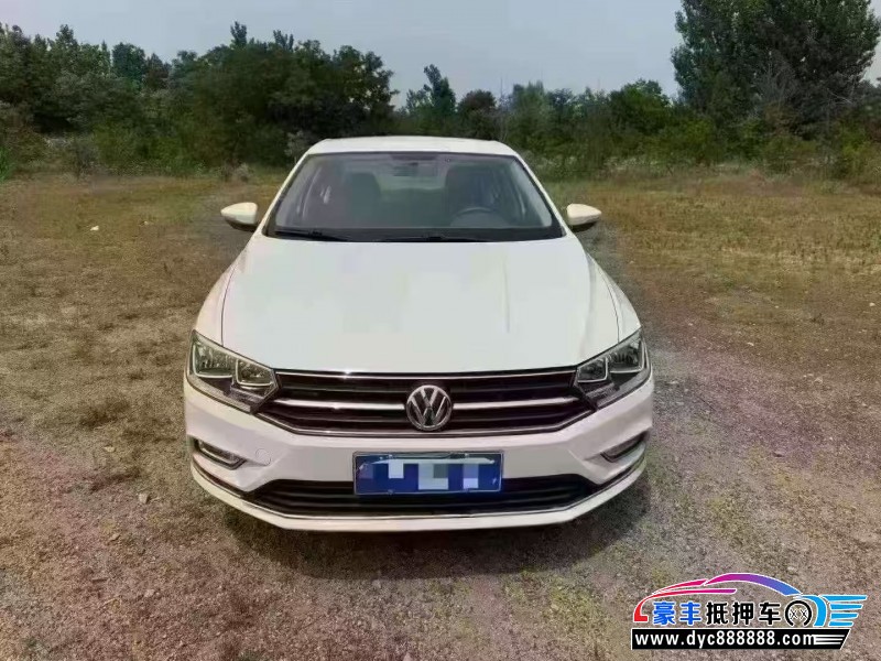 17年大众宝来轿车抵押车出售