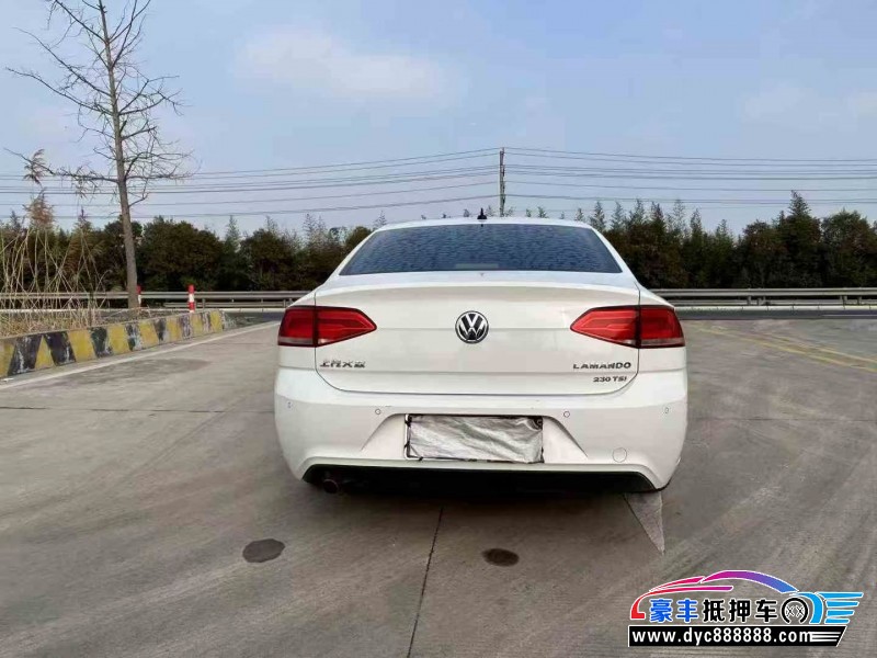 18年大众凌渡轿车抵押车出售