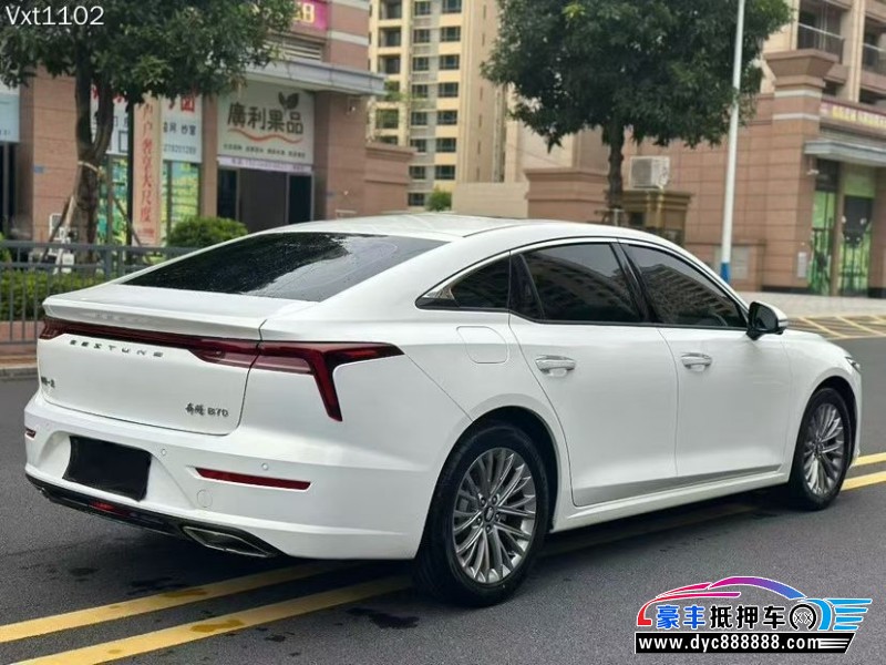 26年奔腾B70轿车抵押车出售