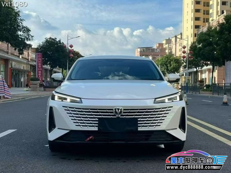 23年长安逸达轿车抵押车出售