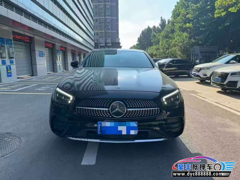 23年奔驰E轿车抵押车出售