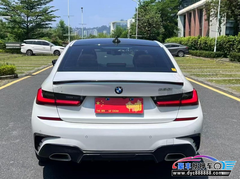 20年宝马3系轿车抵押车出售