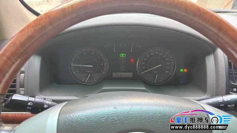 14年丰田兰德酷路泽（陆巡）轿车抵押车出售