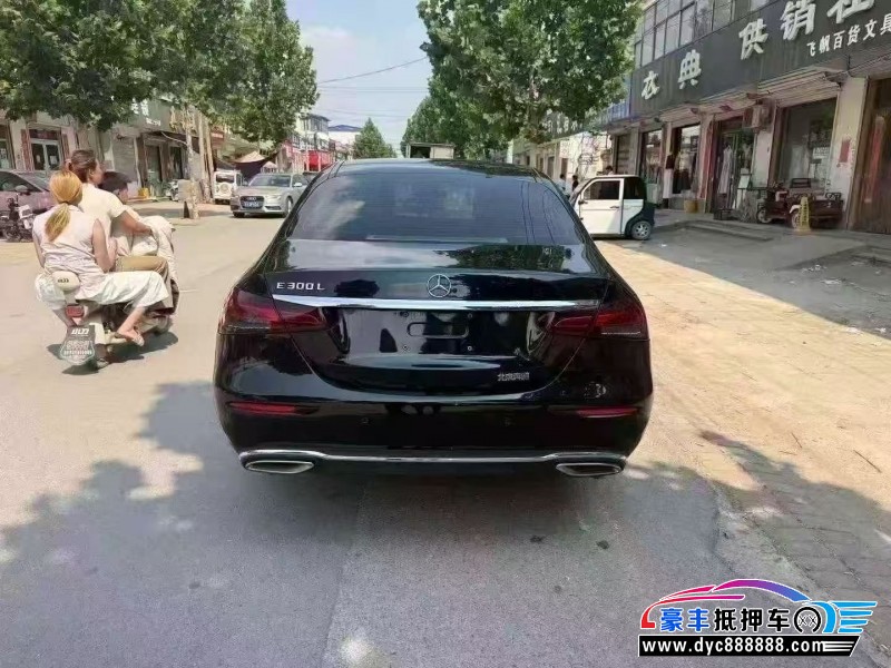 21年奔驰E轿车抵押车出售