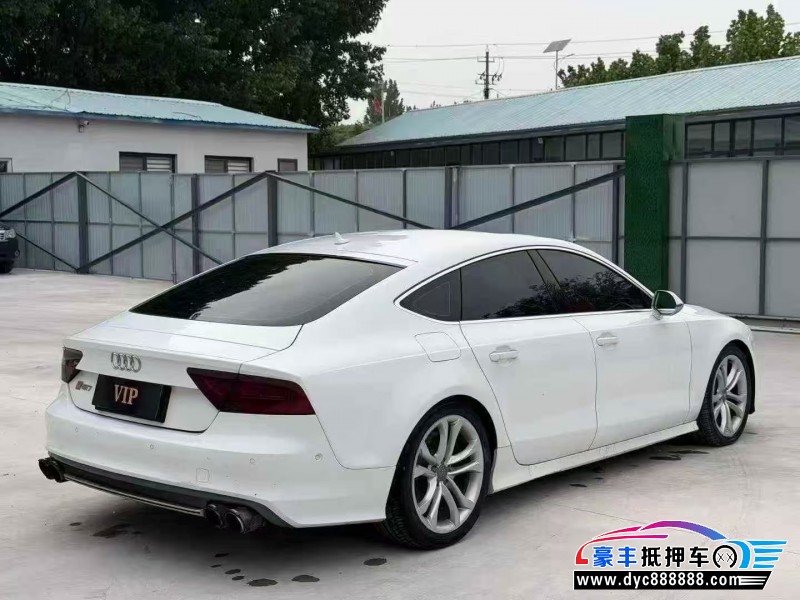 13年奥迪S7轿车抵押车出售