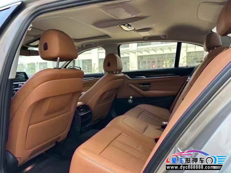 18年宝马5系轿车抵押车出售