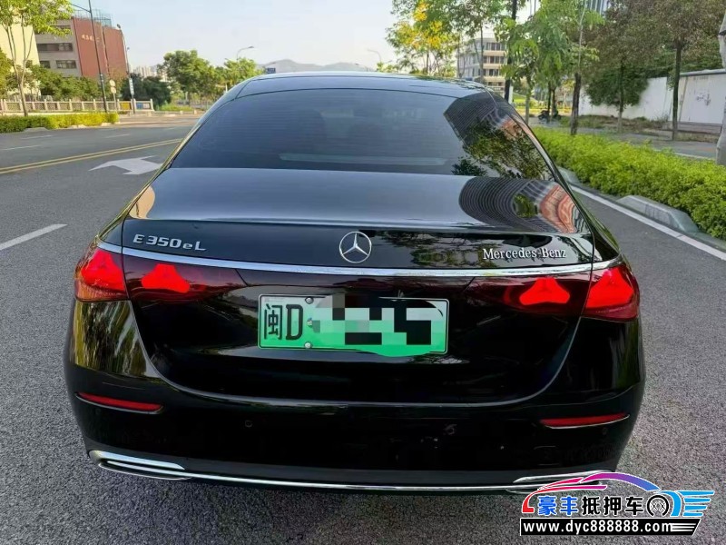 25年奔驰E轿车抵押车出售