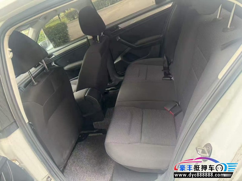 21年大众宝来轿车抵押车出售