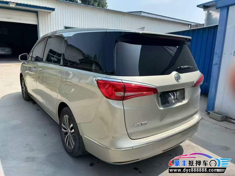 18年别克GL8轿车抵押车出售